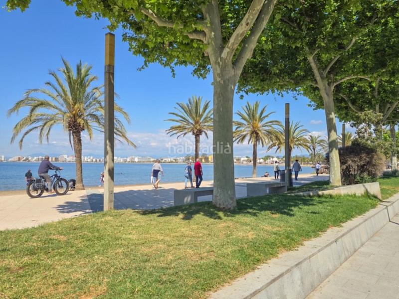 Foto ddd85442-7959-4389-a826-d209bd601955. Appartamento in avenida de rhode 129 in Centre Roses