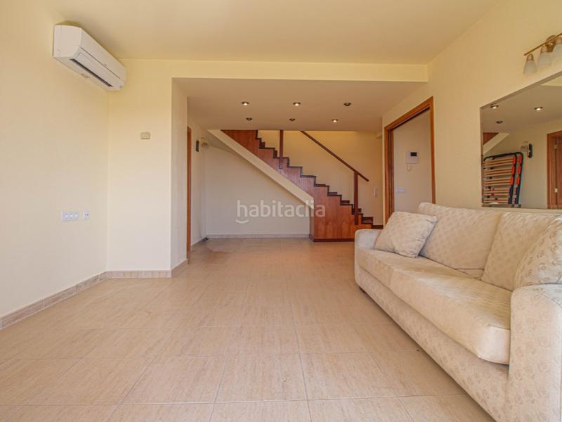 Foto 528c64e1-ff0d-4cab-9b91-a9a9ba687024. Zweistöckige wohnung mit parking in Centre Figueres