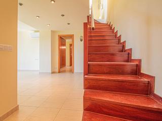 Dúplex  Avenida salvador dali i domènech. Gran dúplex con increíbles vistas en creu de la má