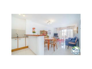 Piso  Sector badia-gran reserva. Encantador apartamento a solo 50 metros de la playa, con piscina