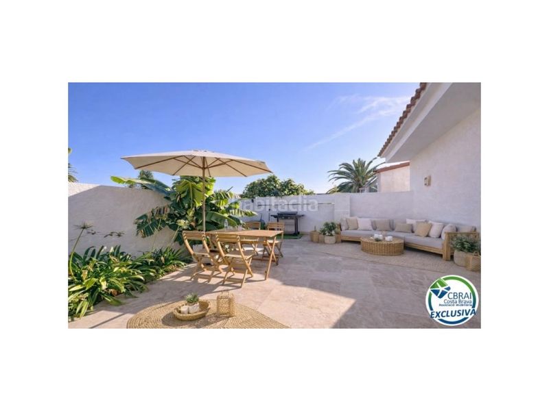 Foto 25a0d5a4-da81-41f5-9957-05884d5e3d0c. Casa amb aparcament a Alberes Empuriabrava