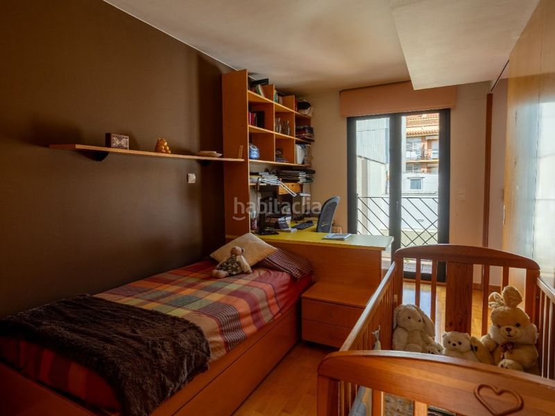 Foto d287e114-bb41-4317-aefa-875ce3f9f852. Casa a Poble Nou-Olivar Gran Figueres