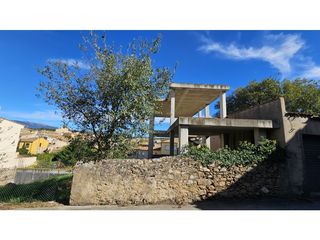 Terreno residencial  Carrer del nord. Conjunto de 4 parcelas en venta en el centro de capmany.