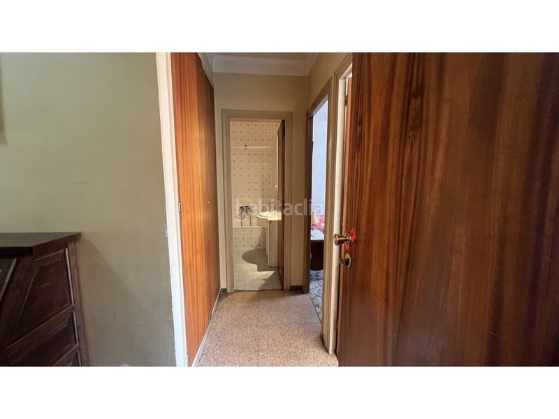 Foto ba28402d-cfd5-4198-998f-d332ddb0f6bd. Casa amb aparcament a Parc Bosc-Castell Figueres