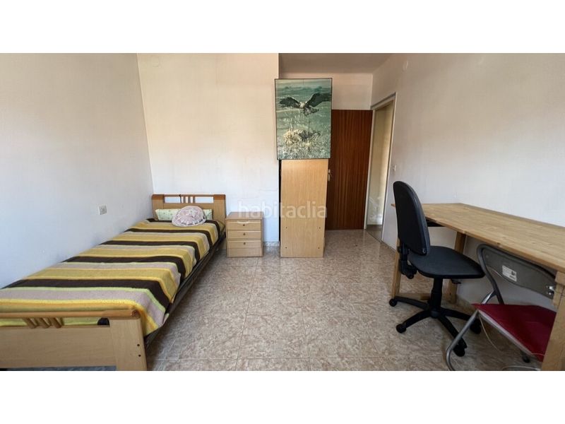 Foto ffc33b1f-a367-4467-99f2-c7ef3ed712e7. Casa amb aparcament a Parc Bosc-Castell Figueres