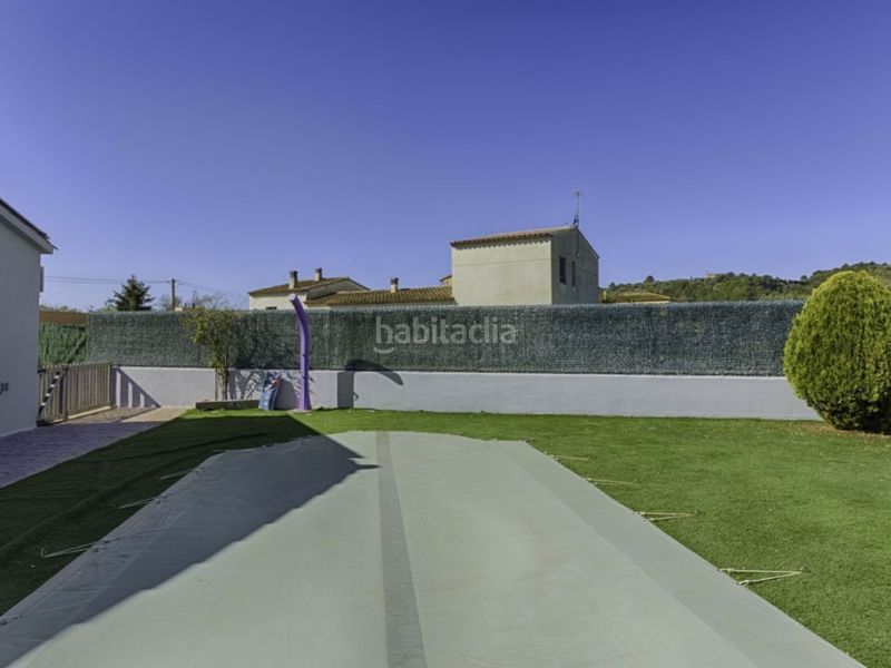 Foto 40aaf15f-53ae-47f1-99c8-3a957ab4cbff. Casa amb piscina a Cistella