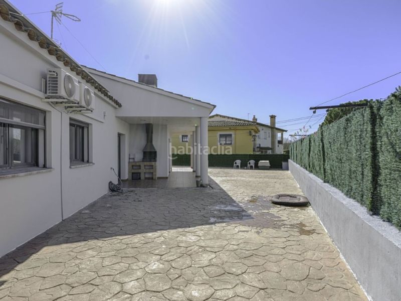 Foto 488aec72-487d-4579-b5e2-94d951cdb7a2. Casa amb piscina a Cistella