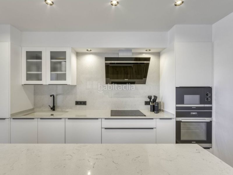 Foto b63e5863-f855-4b2c-8155-fe22d552211d. Casa amb piscina a Cistella