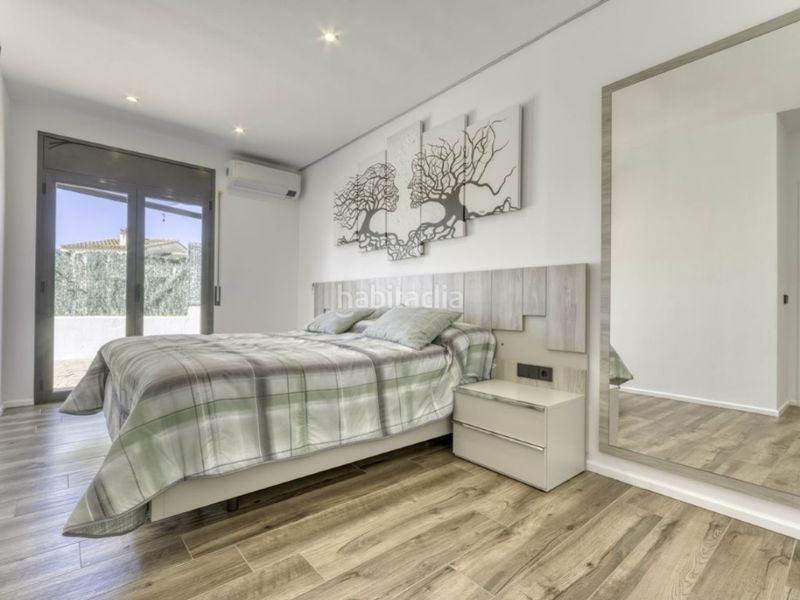 Foto c7c4084a-3733-4cde-9ba8-06a7966f478f. Casa amb piscina a Cistella