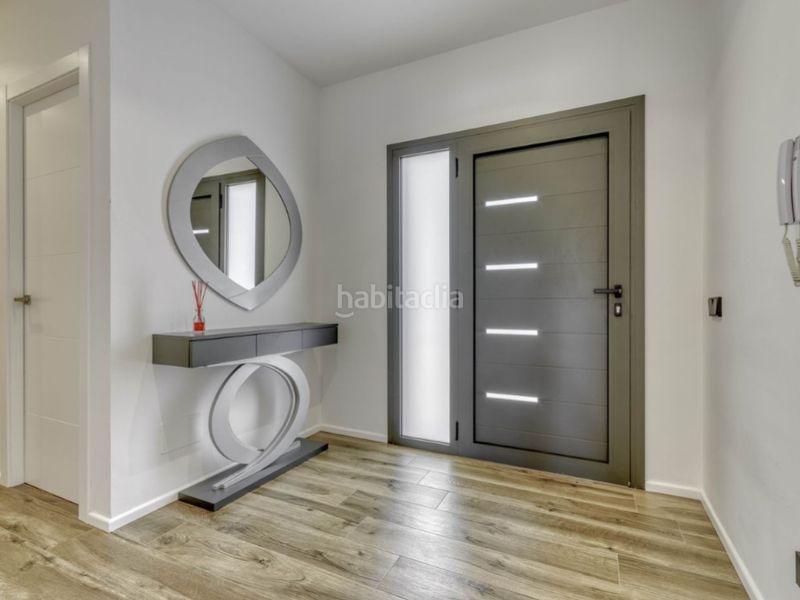 Foto eb2fda6c-9a14-4079-9525-22b89eed40bc. Casa amb piscina a Cistella