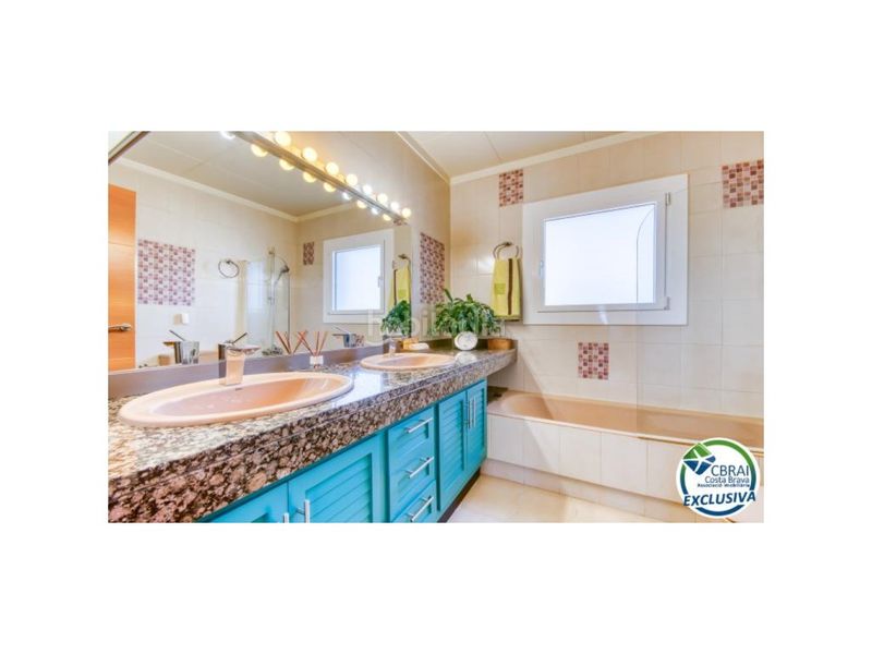 Foto a009b1e7-84c6-4321-8661-e867e15a0b64. Casa a calle de roma 20 a Els Grecs-Mas Oliva Roses