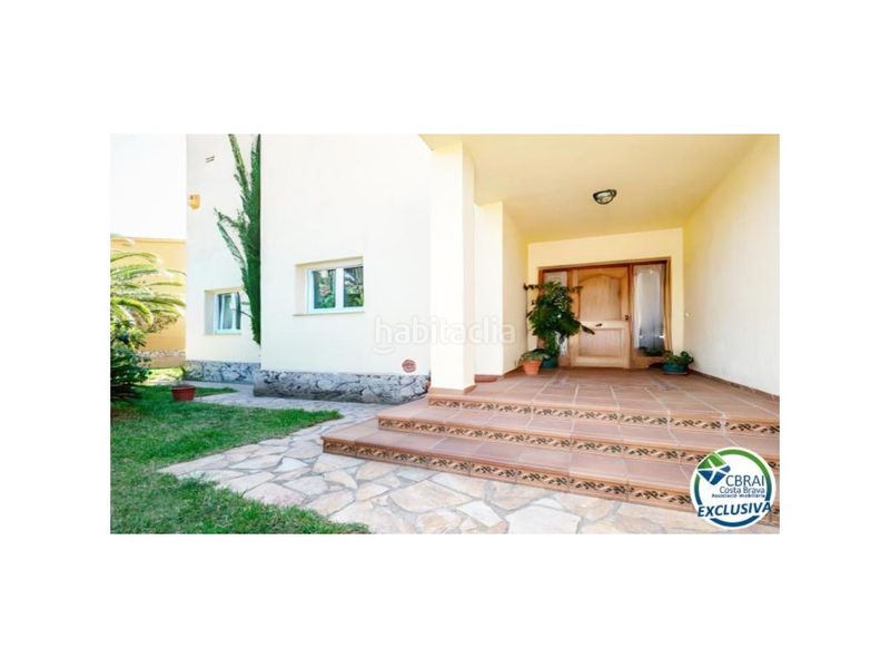 Foto ab7f6dc6-7289-45ca-b048-5153a502879f. Casa a calle d'aristotil 27 a Els Grecs-Mas Oliva Roses