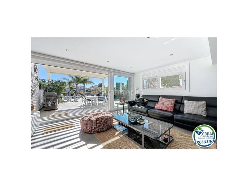 Foto 63b1e2e6-e345-421a-82ee-7ab43bf1344c. Casa amb aparcament a Tordera - Fluvià - Llobregat Empuriabrava