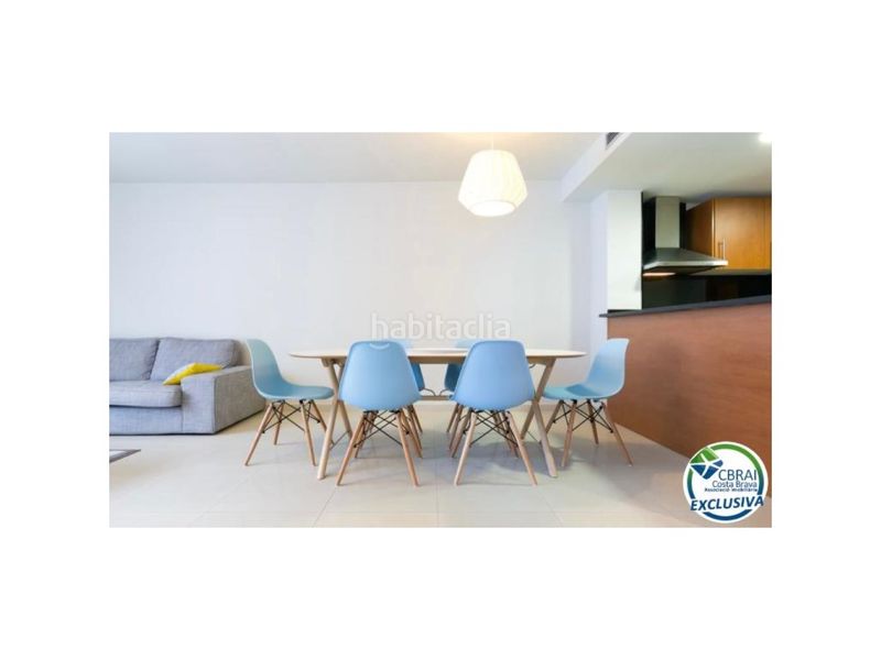 Foto abfba57a-25cc-496e-9b45-ad4b72a9e7a3. Pis a calle de l'arquitecte ant gaudi 10 a Centre Roses