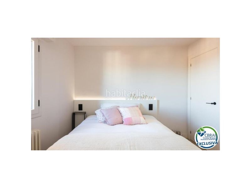 Foto 29afe2f6-8aa4-4437-ba8d-5d0d51e13b7a. Àtic a calle salines les 1 a Eixample-Horta Capallera Figueres