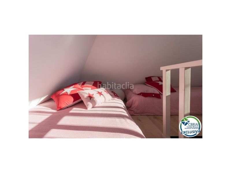 Foto 7c87bd99-c31e-404b-808e-f1fa8adcae99. Àtic a calle salines les 1 a Eixample-Horta Capallera Figueres