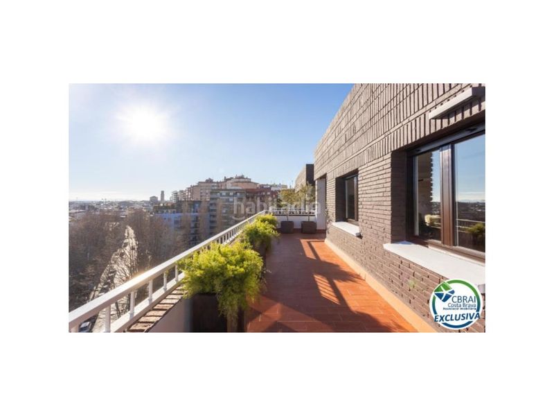 Foto dd682819-ff2e-4c04-84d0-ee9aa67cbdff. Àtic a calle salines les 1 a Eixample-Horta Capallera Figueres