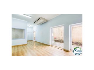 Local Comercial a Calle Del Dr Alexander Fleming 8