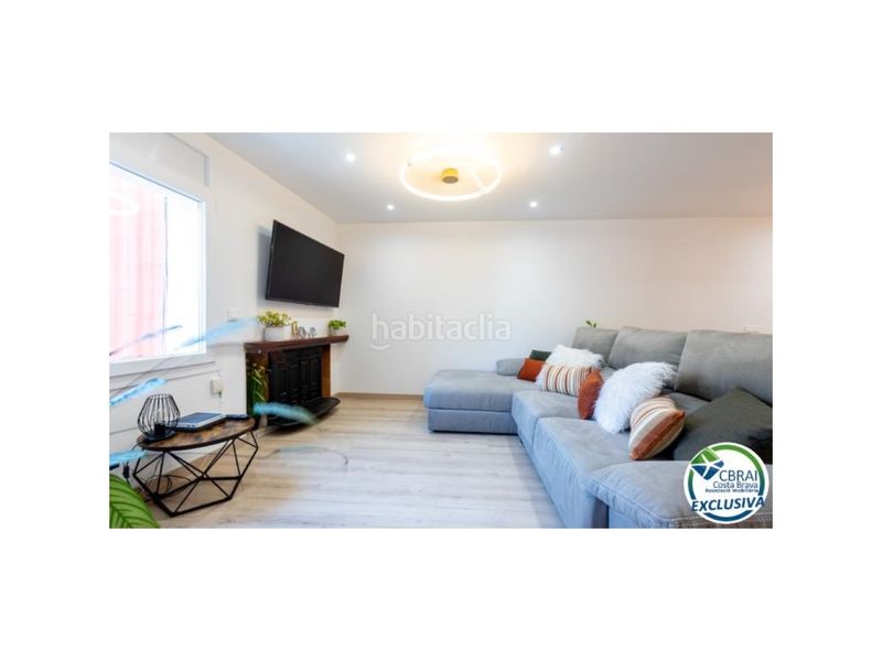 Foto 6c04ba5a-45b4-47ec-be04-c1c946a46e48. Pis a Centre Roses