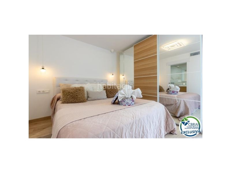 Foto f910bf80-2b43-4958-bf41-0039846aaada. Pis a Centre Roses