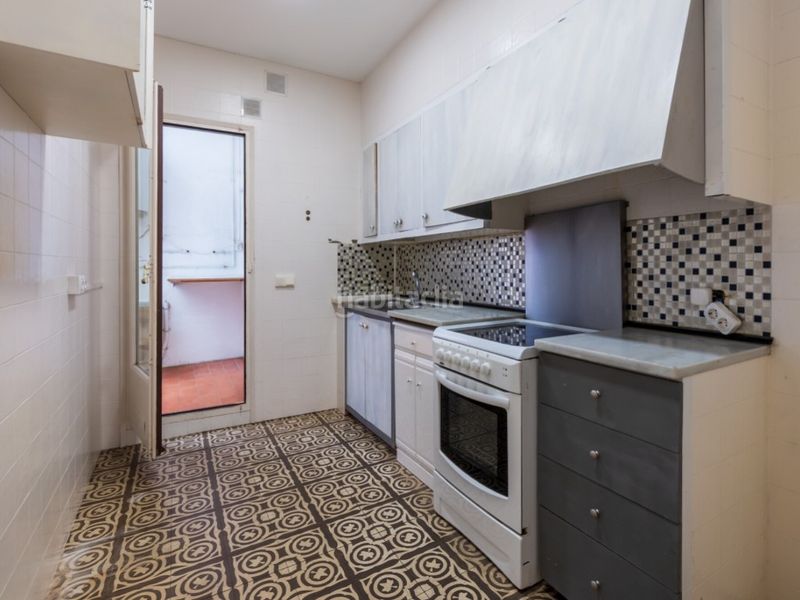 Foto 1bdc2acc-311d-4832-a4b0-41a02bb93083. Casa a Centre Figueres