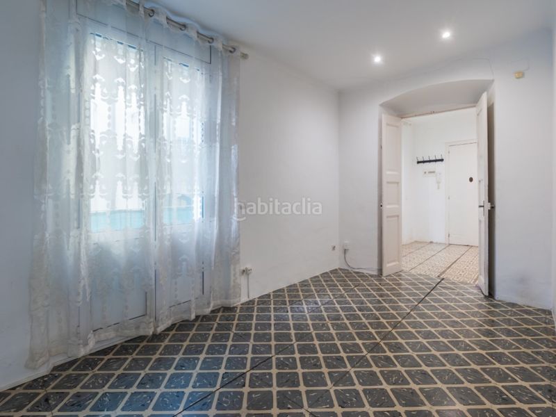 Foto de11ca6b-0913-4dc8-b0d4-909abea7e3e2. Casa a Centre Figueres