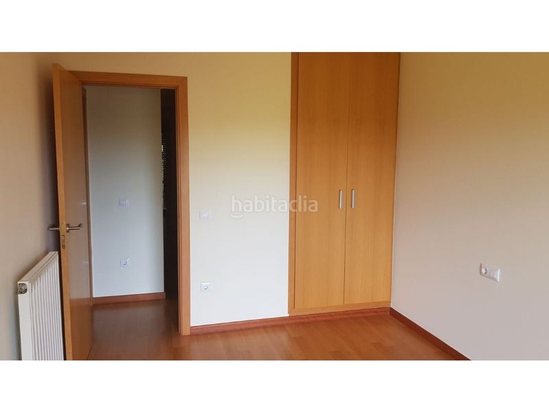 Foto 37e0f6c1-72d8-404d-8e40-5281356d56b3. Casa amb aparcament a Garrigàs