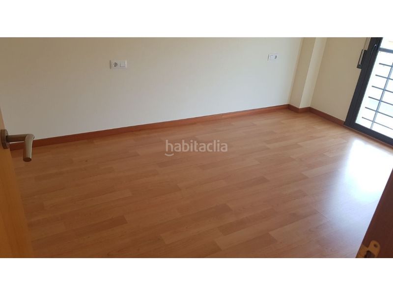 Foto 5549cd22-1ac8-48c8-a35d-d1817d54a4a3. Casa amb aparcament a Garrigàs