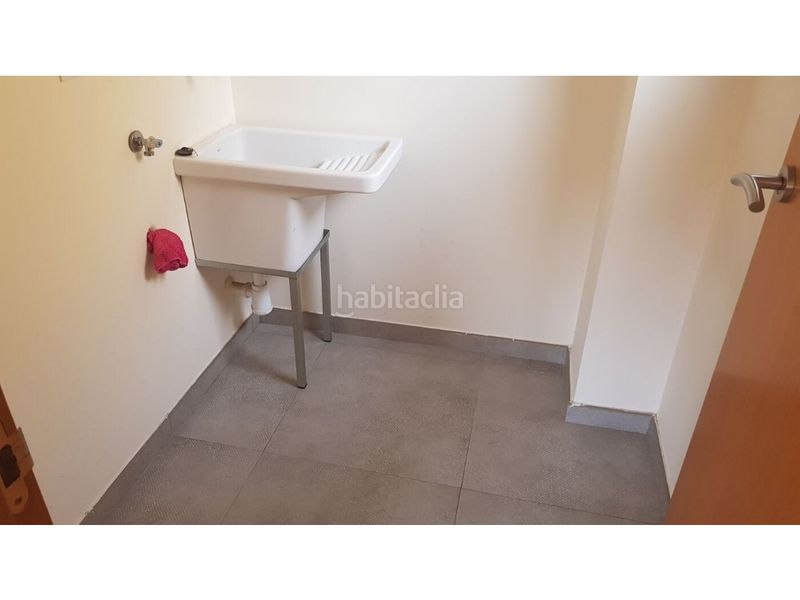 Foto 5bd0b6ee-1ab6-49a2-9207-c88b77d5ffea. Casa amb aparcament a Garrigàs