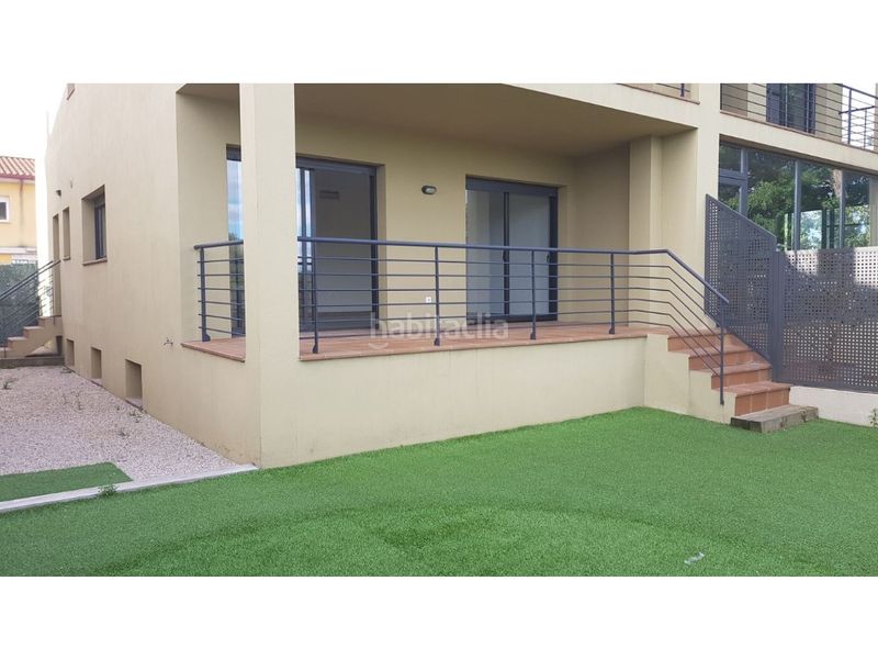 Foto c5185ca3-344e-490a-b028-f7d7eb879823. Casa amb aparcament a Garrigàs