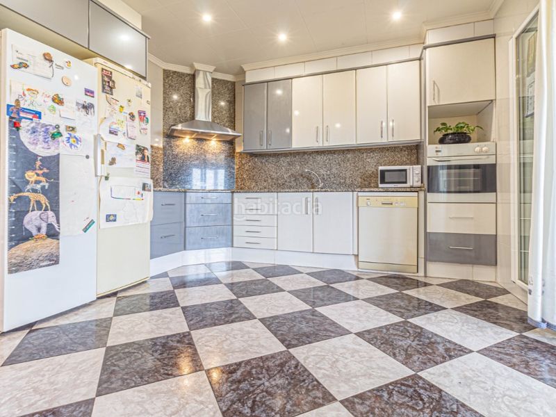 Foto b6d44201-ba8e-4fb9-ba72-a4ed1e56eb6b. Duplex in Eixample-Horta Capallera Figueres