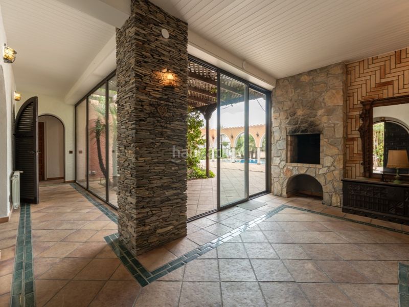 Foto 314b1050-bc08-4017-9178-b27b159bcf4e. Casa amb calefacció a Requesens Empuriabrava