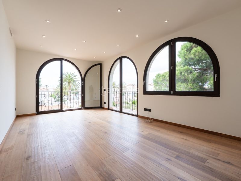 Foto 791bfb6a-24ed-4035-85ca-89ff46595875. Casa amb calefacció a Requesens Empuriabrava