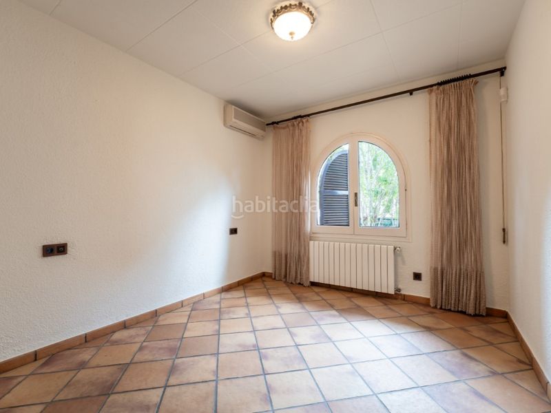 Foto f03d09ea-04cd-474f-9f21-16d5e36693d7. Casa amb calefacció a Requesens Empuriabrava