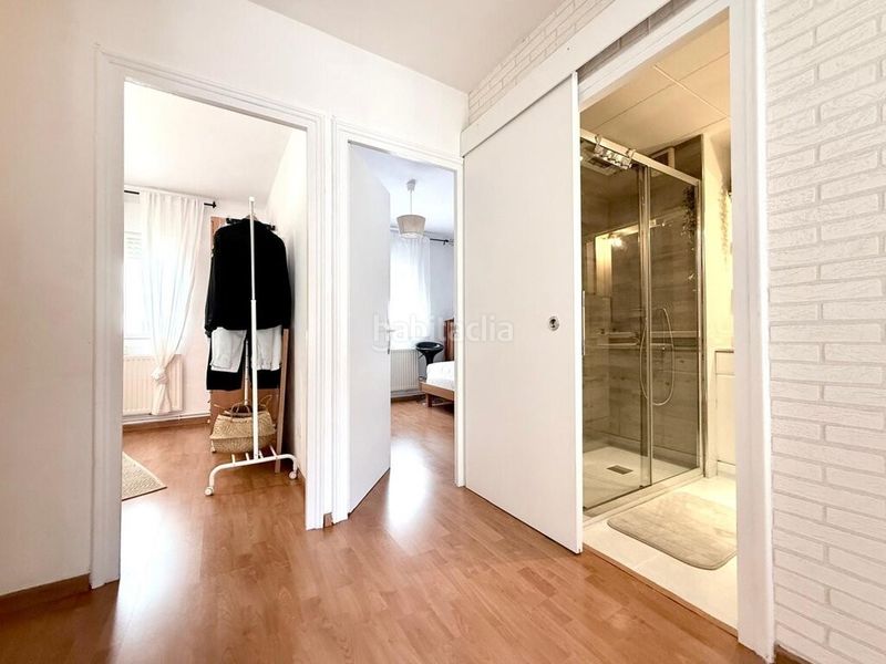 Foto f0ff8c7f-e4f8-4707-a40f-d80724269109. Pis a Parc Bosc-Castell Figueres