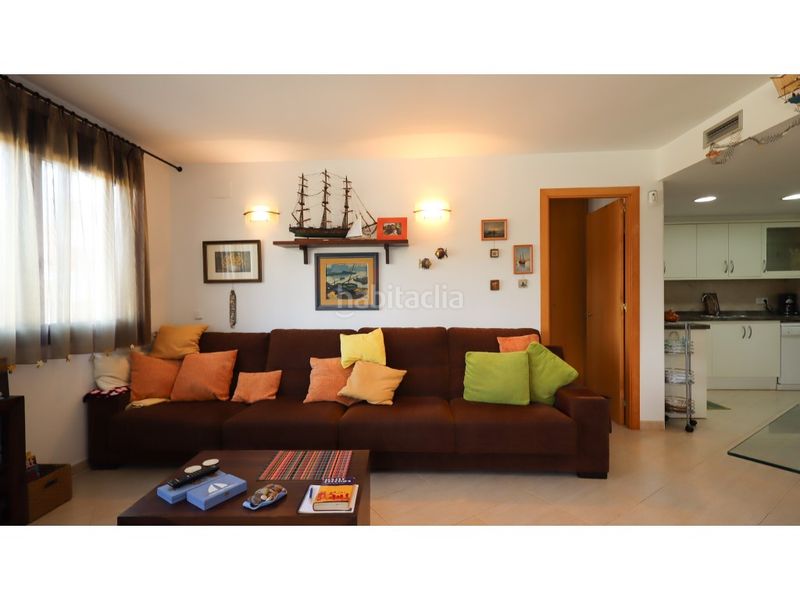 Foto 647aa6ba-0115-4316-ace1-0af04eb439cc. Pis amb aparcament a La Vila Llançà