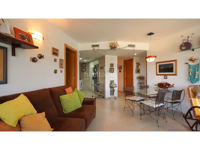 Foto e517fab2-fbb2-4db9-ab3e-325cfad03fa8. Pis amb aparcament a La Vila Llançà