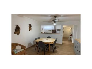 Pis a Avenida mare de deu de montserrat 18. Apartamento de 3 dormitorios con licencia turística en el centro