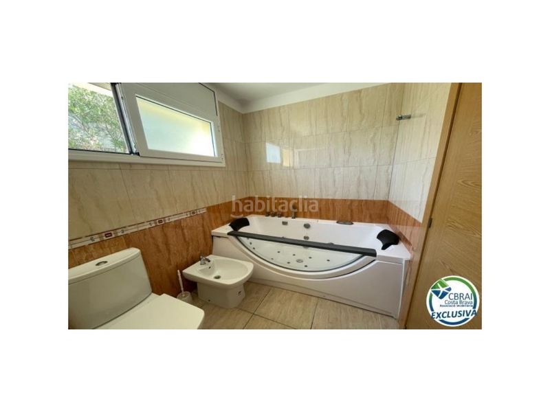 Foto 1fb8c256-db07-4d28-b236-e83db8f9bac9. Casa a de miro 51 a Els Grecs-Mas Oliva Roses