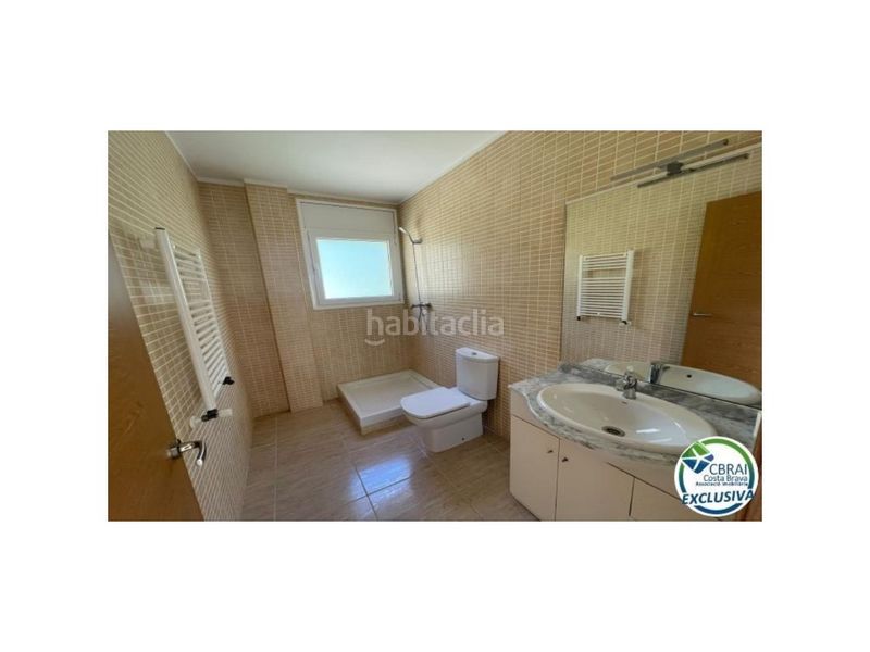 Foto b89739d9-772b-4a4b-bd8d-a514ee2c5416. Casa a de miro 51 a Els Grecs-Mas Oliva Roses