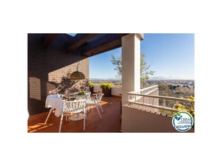 Penthouse  Calle salines les 1. Ático en venta en carrer montgó, 1, eixample  horta capallera