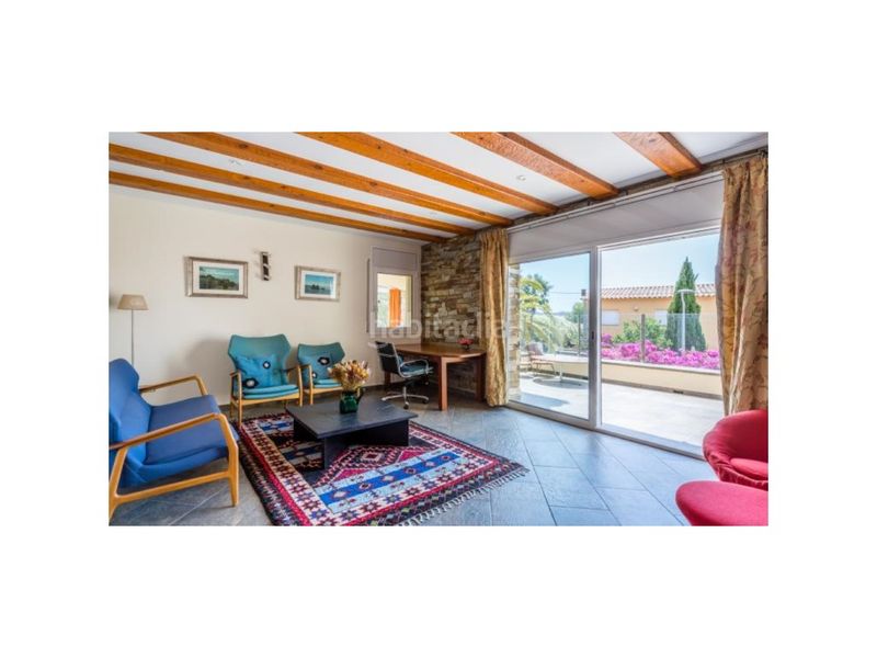 Foto b8d7e868-6780-4da0-9145-85bae8b740b6. Casa amb calefacció aparcament a Nord Roses