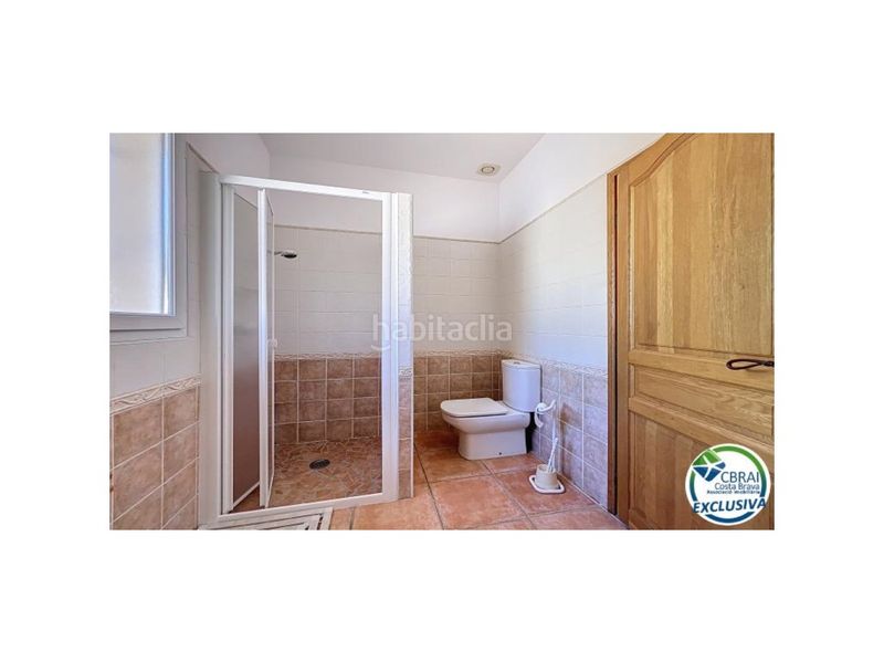 Foto f056fd58-0bc3-488a-adec-a4632213dbec. Casa amb calefacció aparcament a Pau