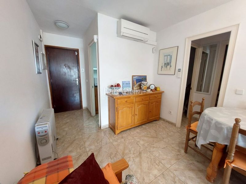 Foto 4d41d2d9-a9d4-40cf-8241-118ece75aa95. Pis amb aparcament a l´Estartit poble Estartit