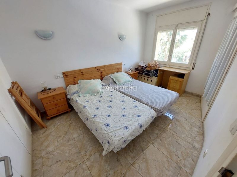 Foto aeac5802-a1b7-479e-b1c1-f2bc1f703cc9. Pis amb aparcament a l´Estartit poble Estartit