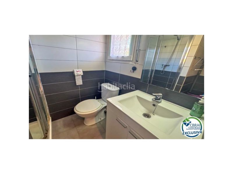 Foto fabf4ccf-9e0c-4894-8fee-4d304d9e51f3. Estudi a Nord Roses