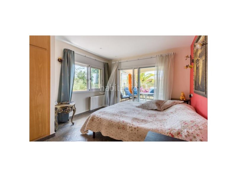 Foto 2f64d998-802c-45f2-a689-43f2d8c68b2a. Casa amb calefacció aparcament a Nord Roses