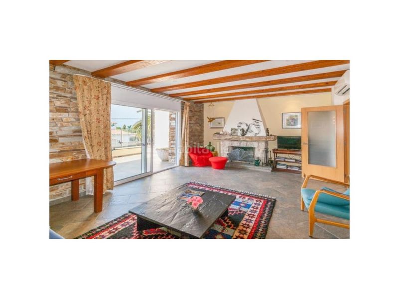 Foto 4ca5a97c-786b-428f-9f60-1064b14b9387. Casa amb calefacció aparcament a Nord Roses