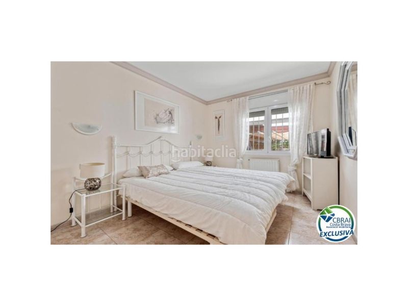 Foto f2ee7238-7ff5-4066-81bc-3b36bde9581d. Casa amb calefacció aparcament a Puigmal - Mas Nou Empuriabrava
