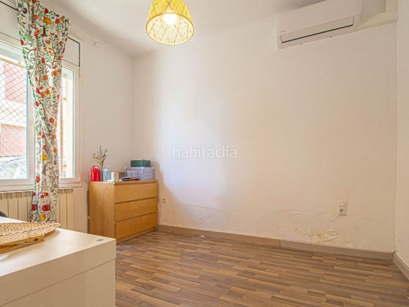 Foto 0c4fa1ee-aa6e-45a0-8c5d-053dd7bac49b. Casa amb aparcament a Centre Figueres